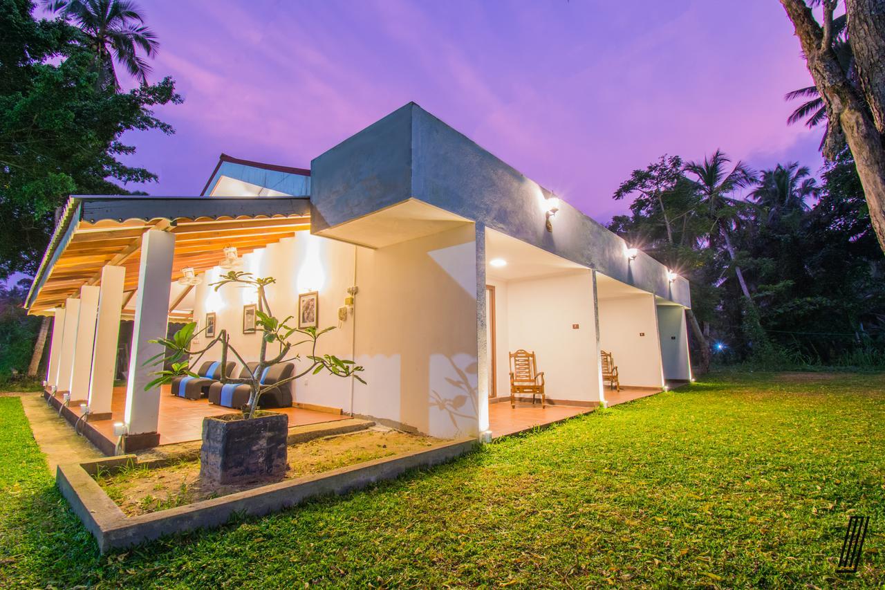 Oreeka - Katunayake Airport Transit Hotels Exteriér fotografie