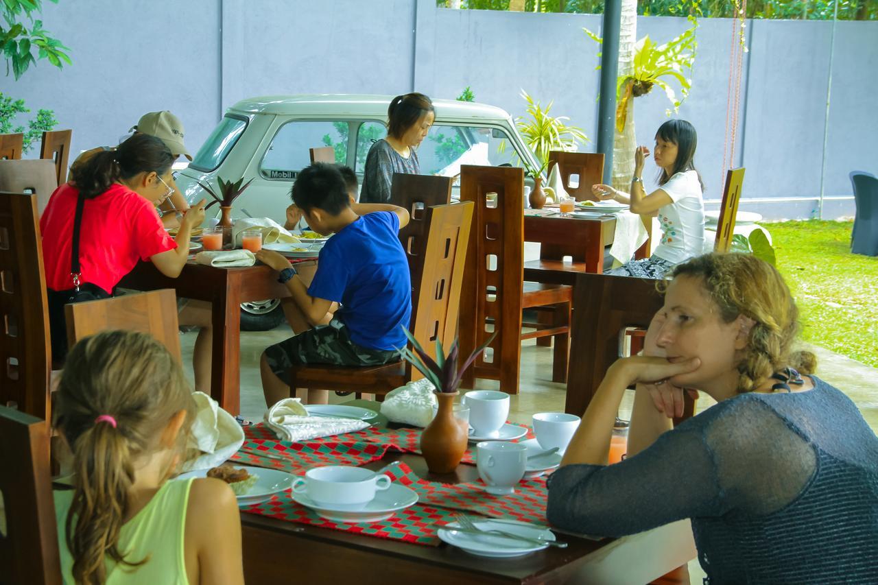 Oreeka - Katunayake Airport Transit Hotels Exteriér fotografie