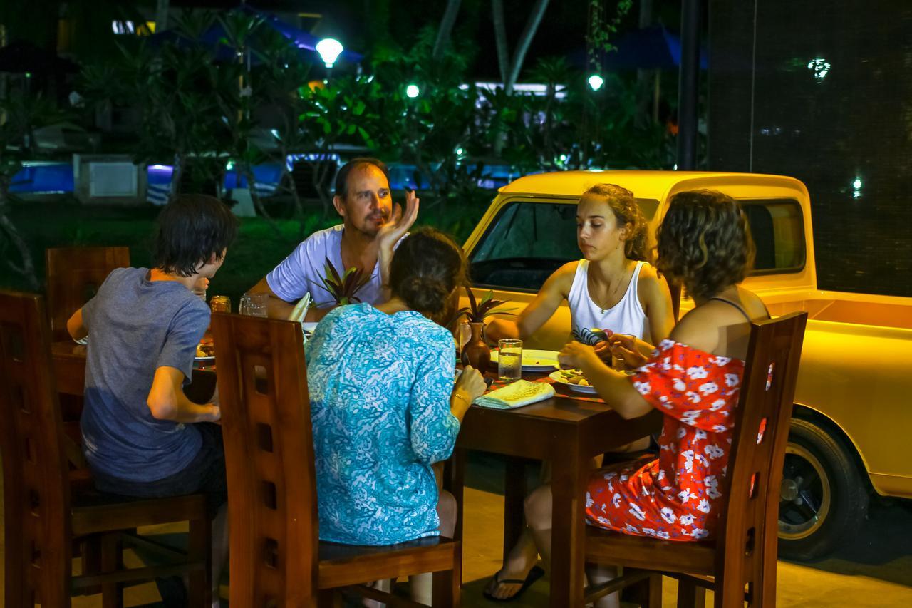 Oreeka - Katunayake Airport Transit Hotels Exteriér fotografie
